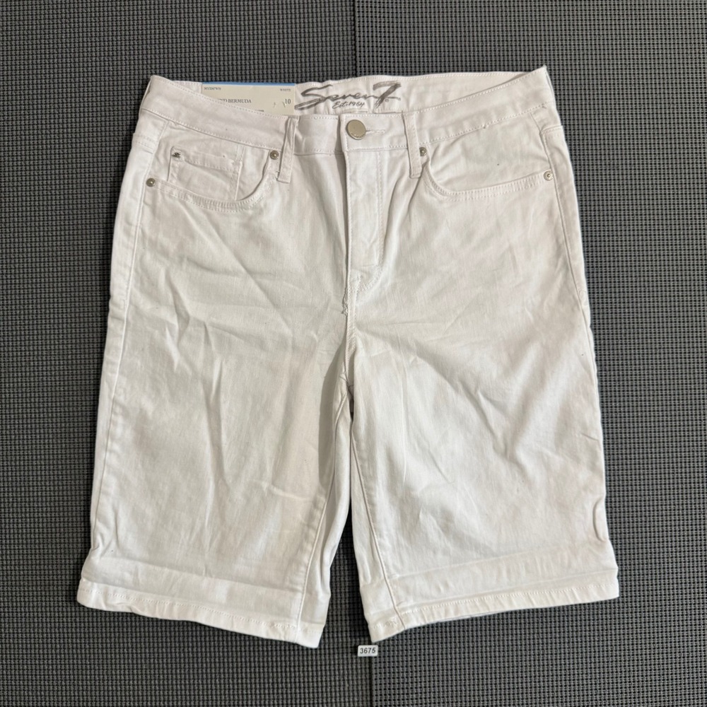 Seven7 Womens Weekend Bermuda White Denim Shorts Size 10 MY5207WH